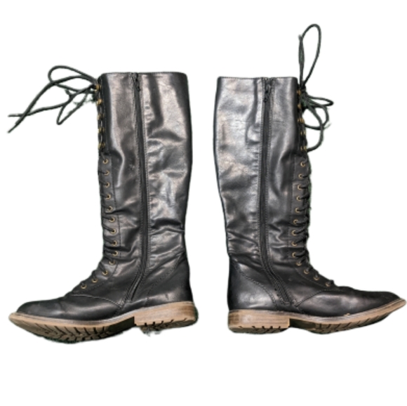 ❗2/$20❗ Faux Leather Boots - Picture 2 of 5